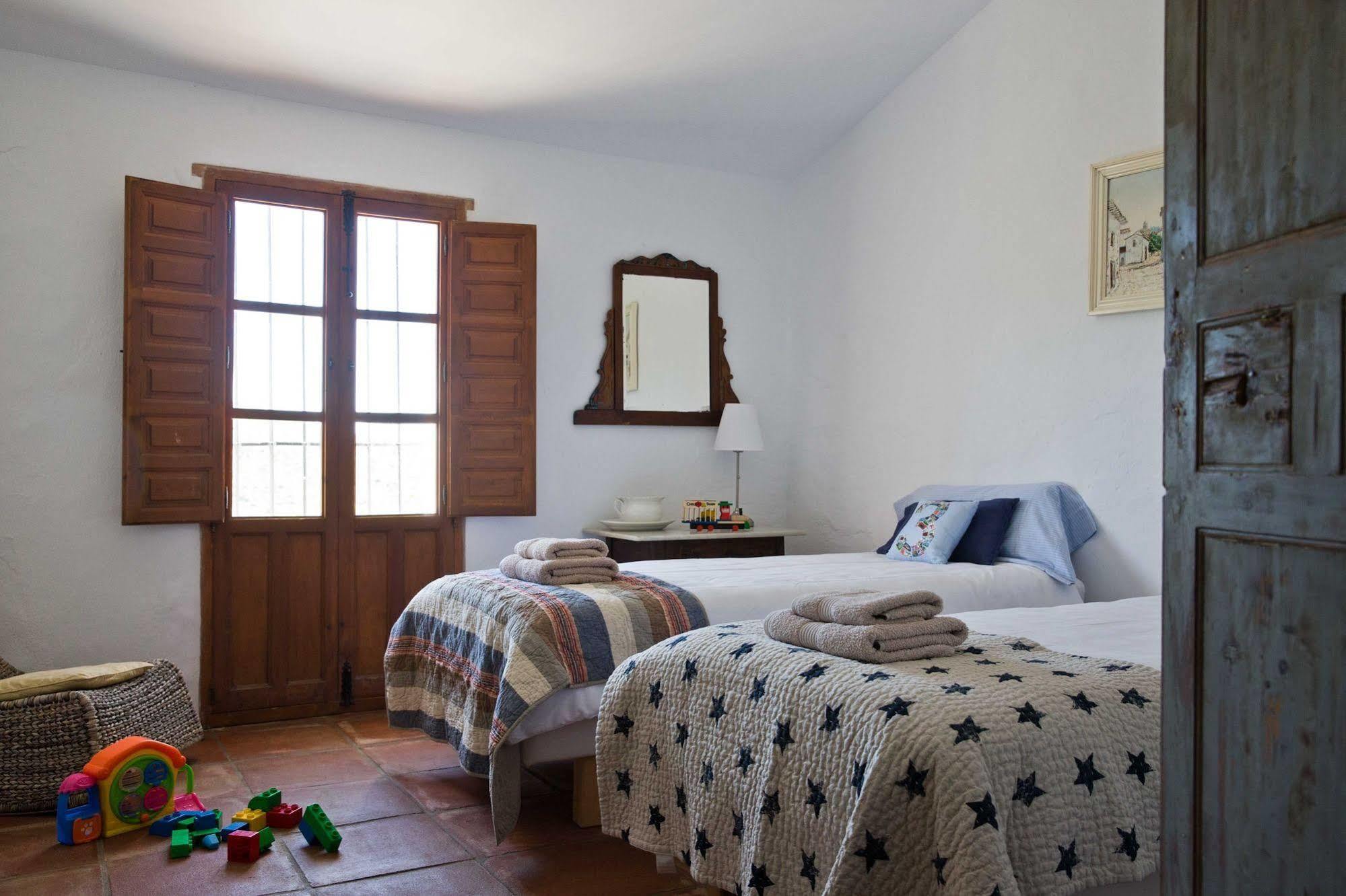Cortijo Juan Salvador Pensionat Olías Exteriör bild